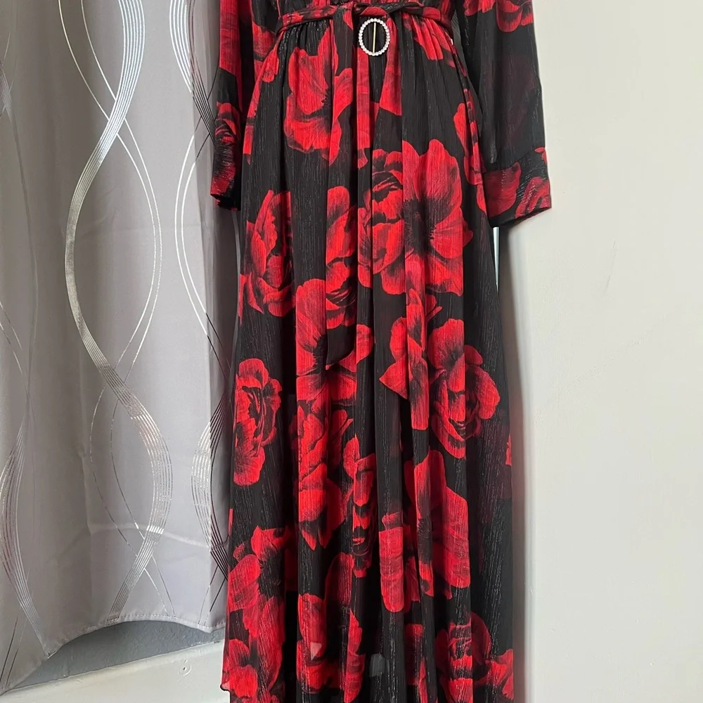 Red and Black Bishop Sleeve Maxi Dress for Weddings - Picture 6 of 11
